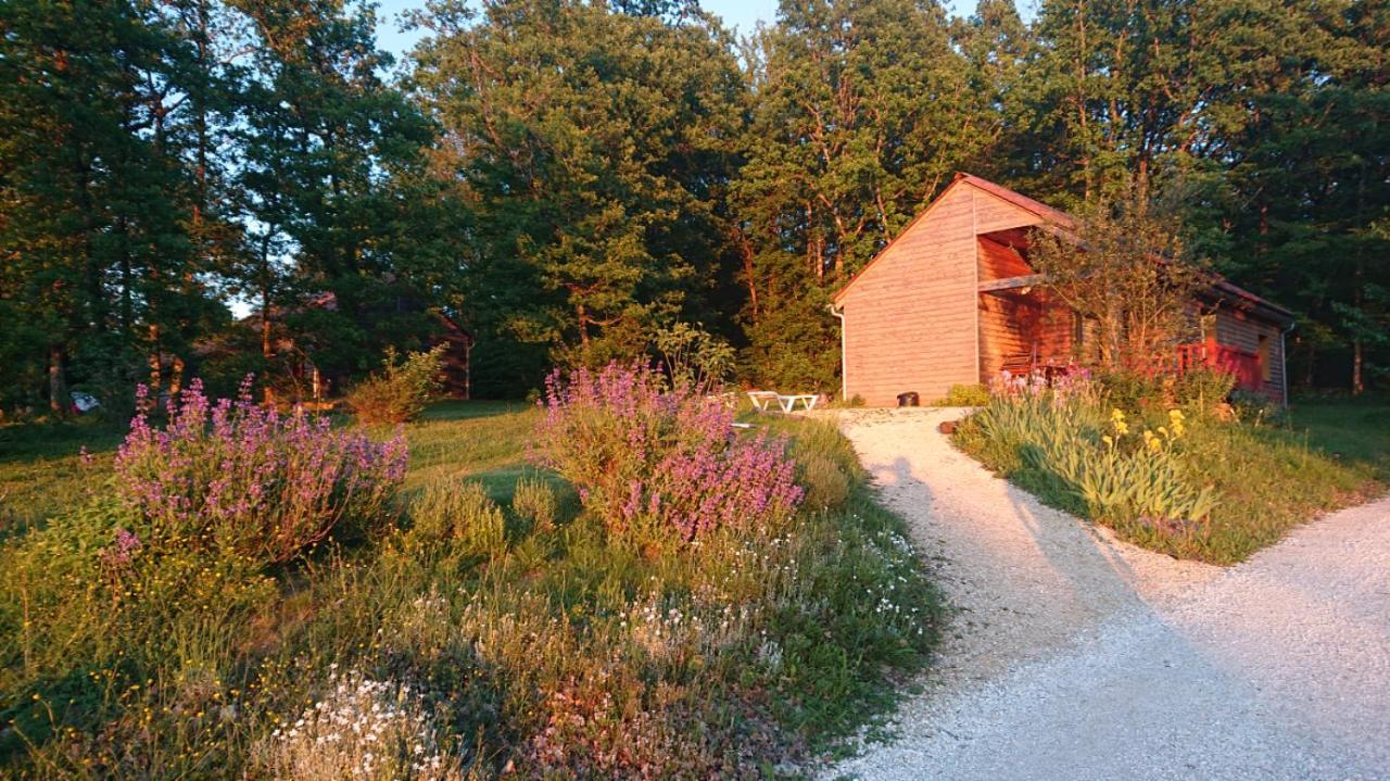 Le Village Enchanteur La Chapelle-Aubareil Экстерьер фото