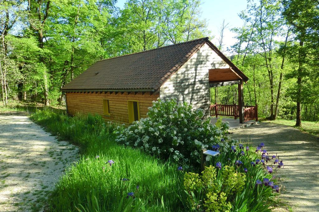 Le Village Enchanteur La Chapelle-Aubareil Экстерьер фото